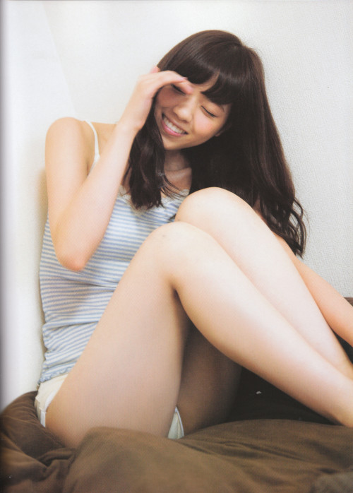 voz48:  Nishino Nanase 1st Photobook 「Fudangi」