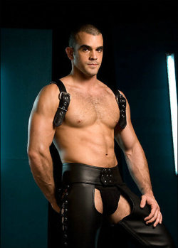 leatherhostage:  go to archive http://leatherhostage.tumblr.com