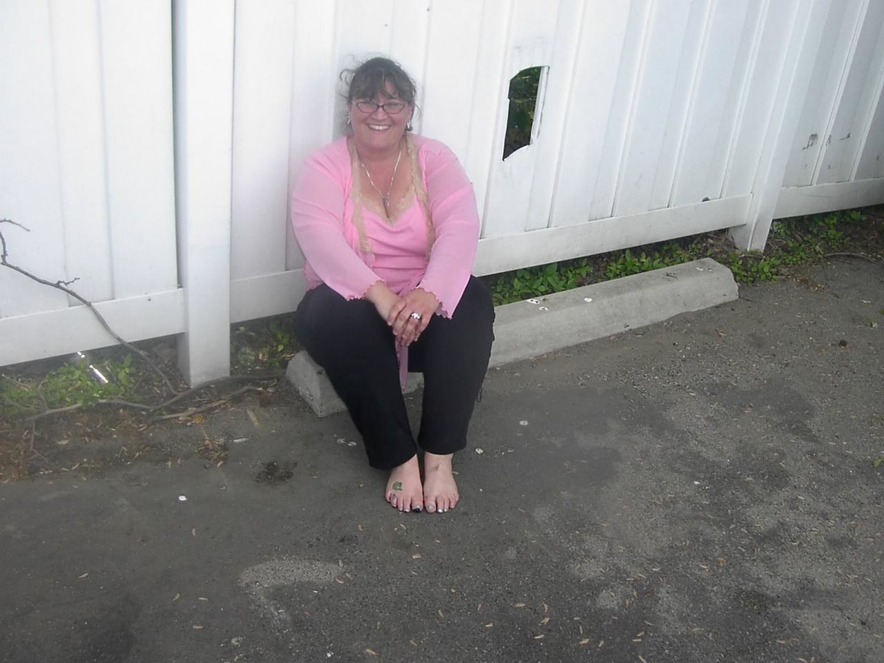 Female Dirty Feet & Soles