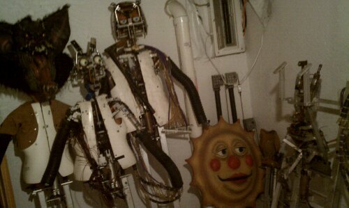 turntechstridercest:  Fucking animatronics. I just wanted to show people who aren’t