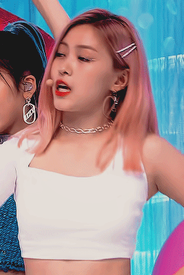 lulerains: 190802 ⋮⋮ ITZY - ICY