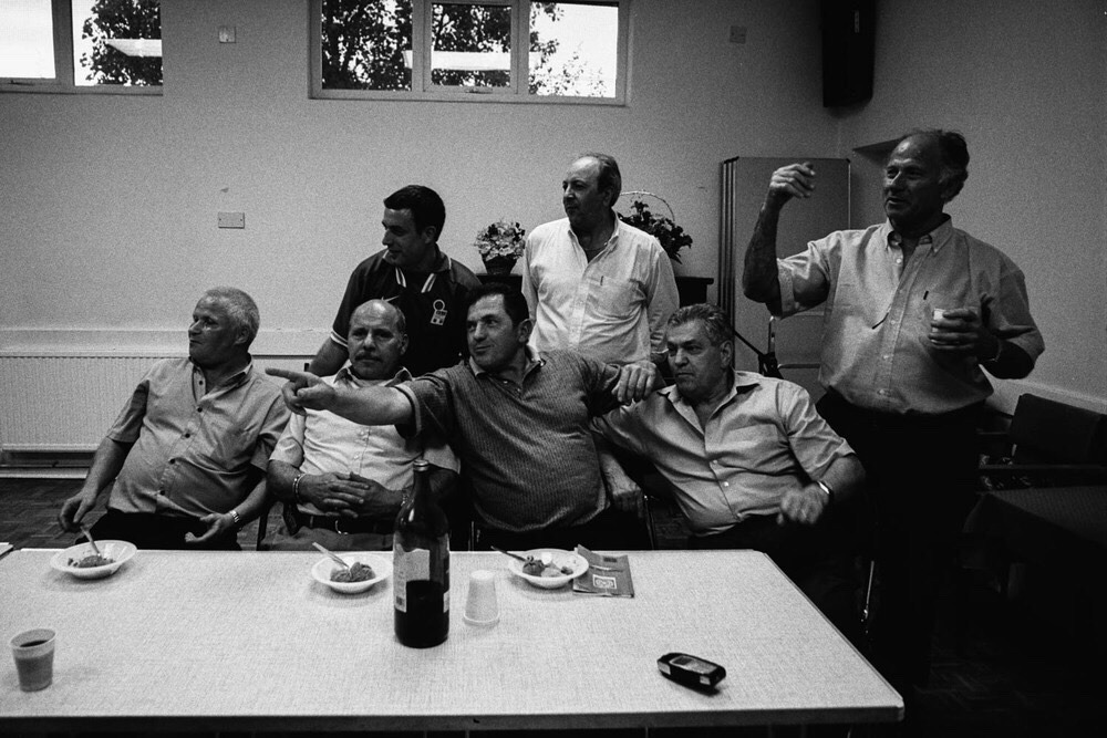 palermoafterdark:  Sicilian immigrants in London Ph. Mimi Mollica