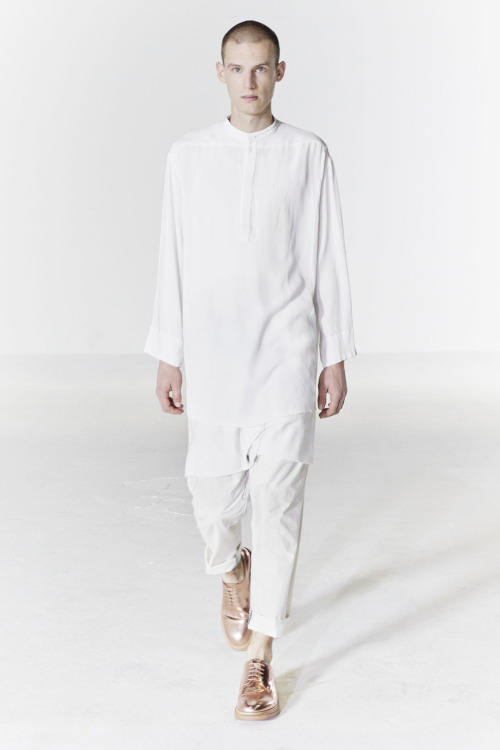 immaculada:  Nicolas Andreas Taralis SS14 