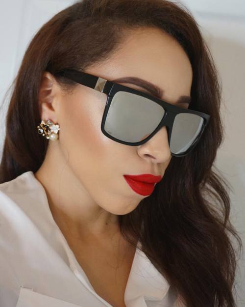 #Nightout Lipstick: @maccosmetics RiRi Woo Mirror sunglasses @sunglassspot