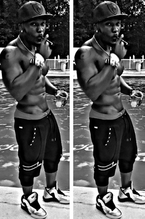 beautifulblackmenfromphilly:  http://beautifulblackmenfromphilly.tumblr.com/
