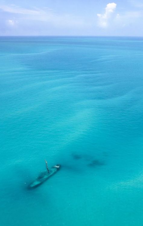 abandonedography: Shipwreck near the Dry Tortugas National Park - 70 miles west of Key West By 