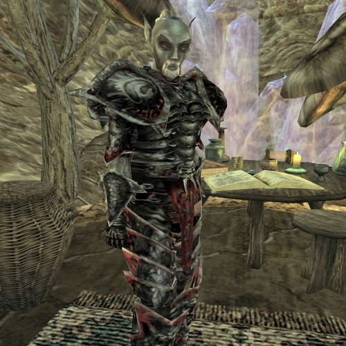 mecharazzmatazzbean: uesp: Did You Know: Daedric armor is extremely rare in The Elder Scrolls III: M