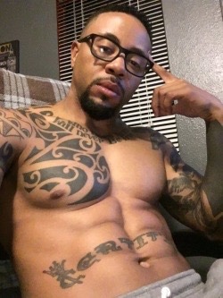 dwaynevideos:  Hung bubble butt stud EDDIE JAYE 😋  Click HERE for more pics &amp;