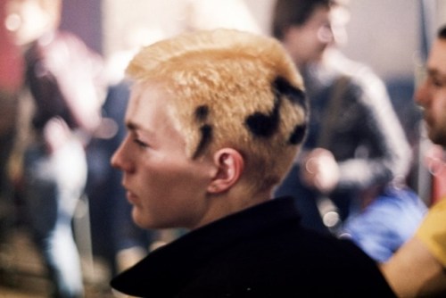 theunderestimator-2:  A punk fan attending  The Sex Pistols Notre Dame gig, Nov.15, 1976, in the days of the early punk scene,  as documented by Jonh Ingham and included in his latest book “Spirit of 76: London Punk Eyewitness”. (via) 