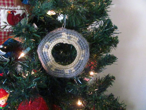 Crochet - Xena’s Chakram Ornament Not gonna lie. I made one for me, too.
