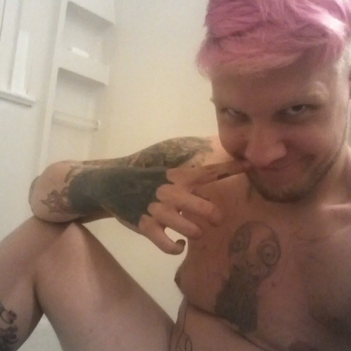 raunchyfrat:  Lol