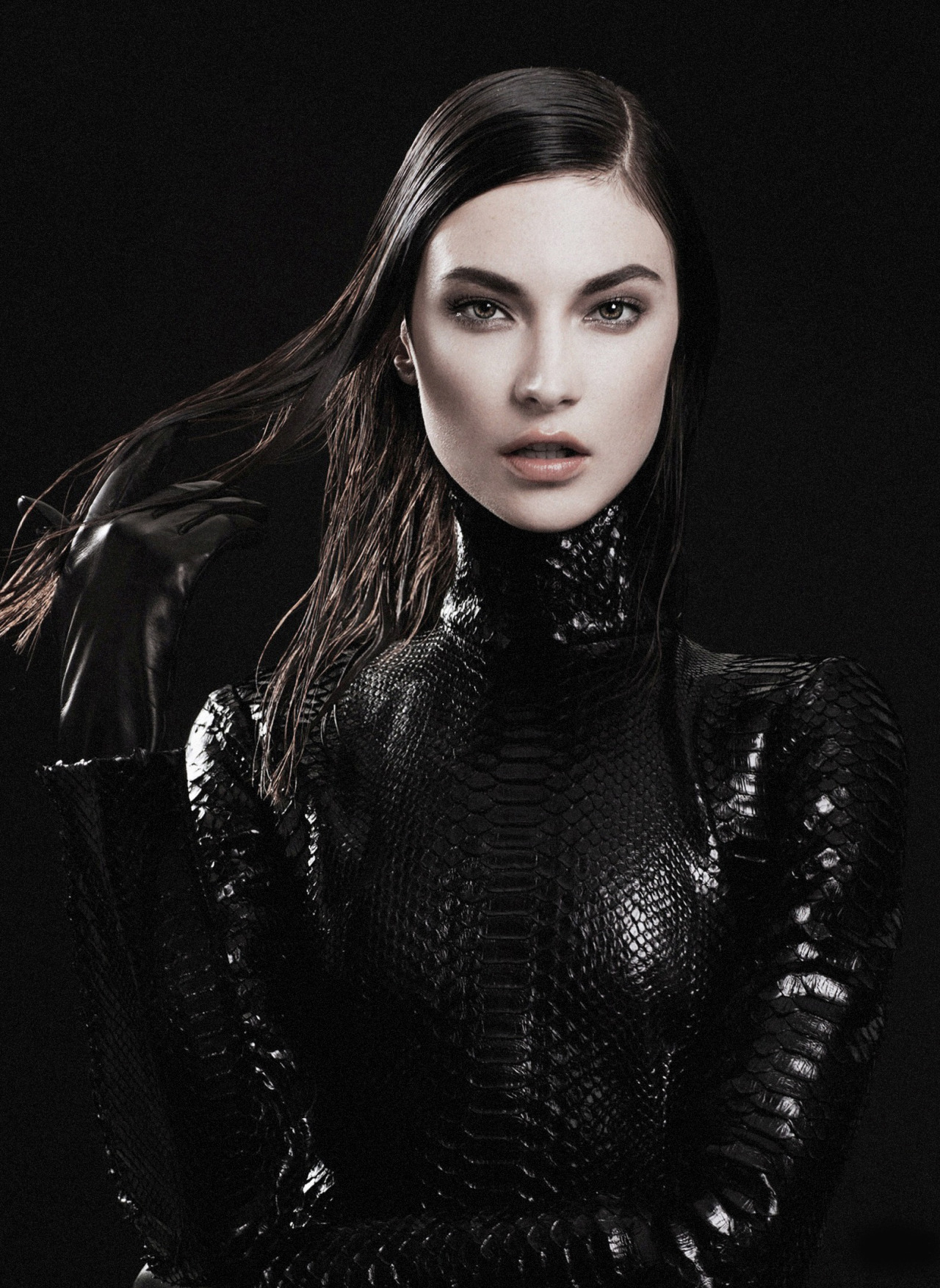 opaqueglitter:  Beauty Is Taste | Jacquelyn Jablonski wears Gucci, Photographed by