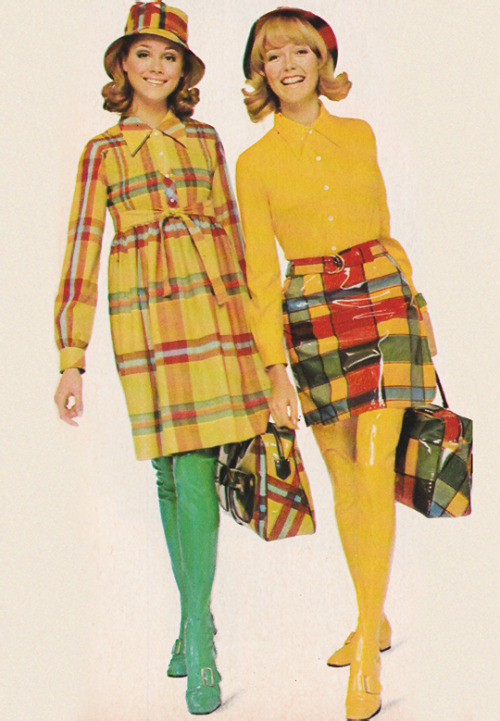 justseventeen:*February 1968.‘Talk about big plaids… these are absolutely plaid mad!’
