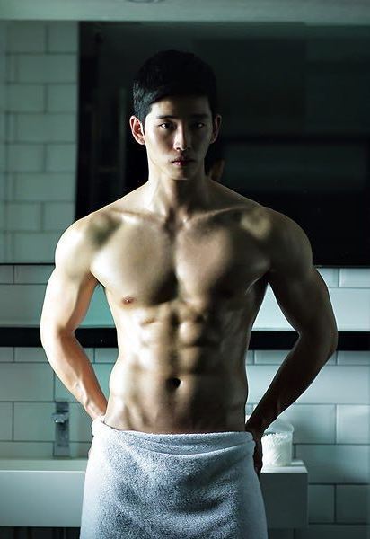 onlyasianhunks:  20/03/18