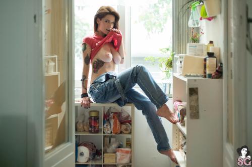 pleasebeover18:  Jackie Suicide porn pictures