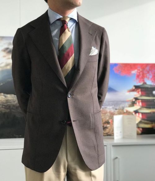 @hollandandsherryapparel Crispaire jacket by @sartoria_dalcuore, part of a suit @starkandsons cavalr