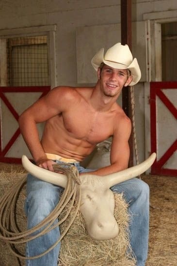 rufdm:  Wow a fine collection of Cowboys  fucking hot fuckers