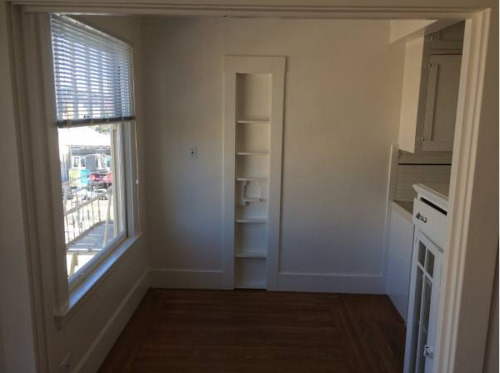 househunting:  񘣇/studioSF, CA