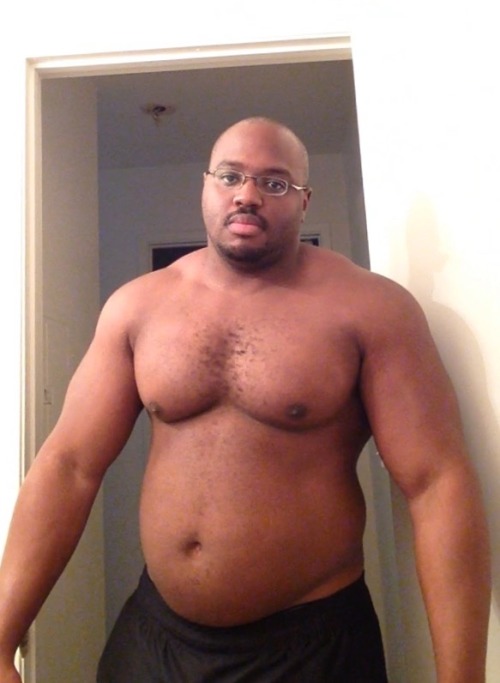 mediumrarebeef:  I like my beef 60/40! Mostly muscle with some fat! Average dick is a plus!