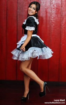 sissymaids:  Sweet Lacey French Maid 