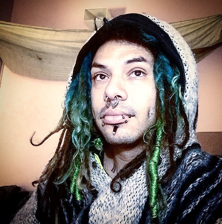 #dreadlove #dreadworld #dreaducated   #cold #stayingwarm #goodmorning   #lost #lostnachos