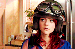 adoringskins:  queenprescott:       Skins Challenge - 30 Days of Skins meme                  ∟  Day 6 - Your favorite character overall  ♥ Skins UK Blog ♥   😍😍😍