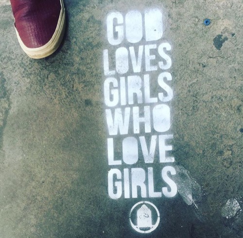 queergraffiti:equalityspeaks:Seen on the streets of NYC (x)“god loves girls who love girls”