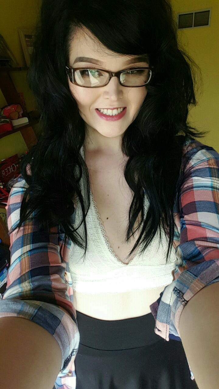 kinkytransandconfident:  Extensions!!! Plus this killer outfit. 