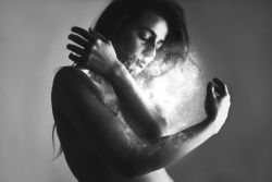 Nevver:  Silvia Grav 