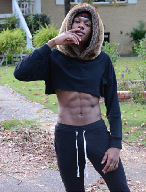 phillyprints: marc85jcob: Damm this lil nigga waistline is fucking BEAUTIFUL Sex on a stick   Handso