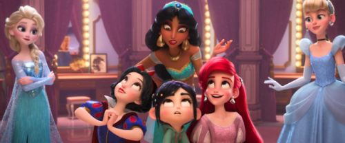 More scenes of the Disney Princesses from Ralph Breaks the Internet.https://www.youtube.com/watch?v=