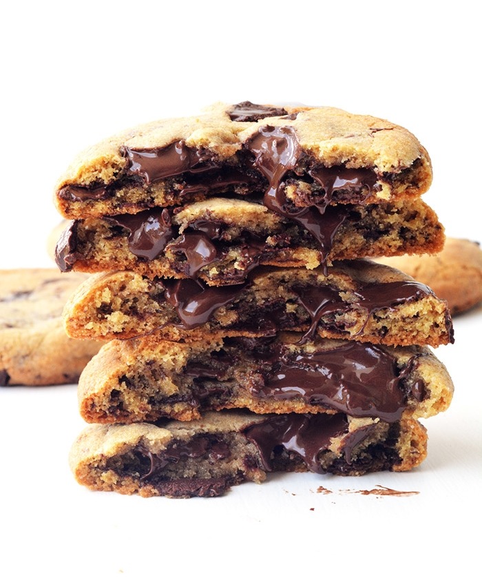 sweetoothgirl:    Big Fat Chocolate Chip Cookies   