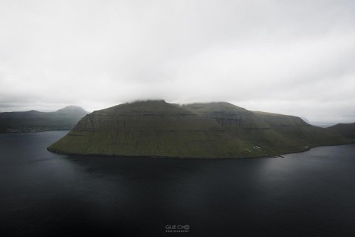 #visitfaroeislands #klaksvík © Gije Cho. Faroe island .2017Sony α7R Ⅱ l SEL1635mmGM....#소니카메라 #sonya