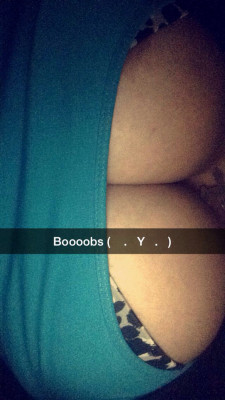 sweaterstretcher:  When bae only snaps you pictures of her boobies. 