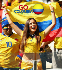 worldcup2014girls:  GO COLOMBIA! You can do it! Support Colombia against Brazil at the World Cup, get your badge and share the love: http://goo.gl/b3fpY2