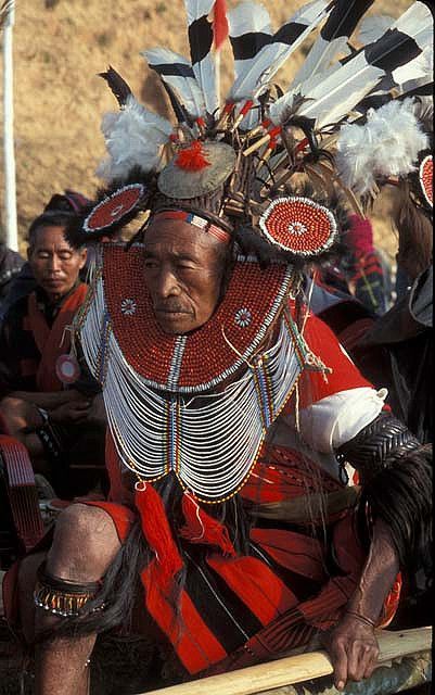 Myanmar1. Loikaw, Myanmar by Steve Curry4. Akha woman5-6. Kayan people