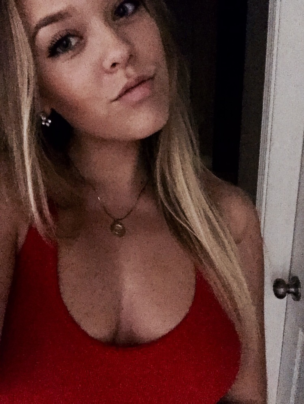 brazenbarbie:  I know it’s hard when I leave, I’m not with you. But when I’m