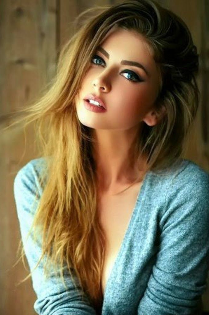 pretty-babez:  Stunning Beauty [x-post /r/sexyhair] http://goo.gl/nXMXpg