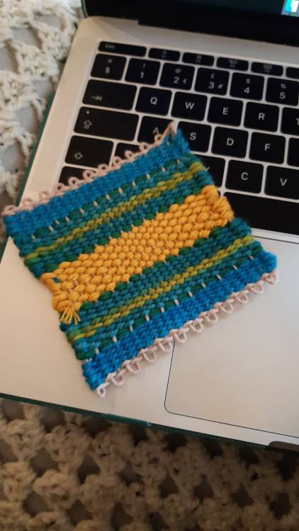 A coaster, woven for Anthony, to live in his van and add some cosiness! Colours requested were “suns