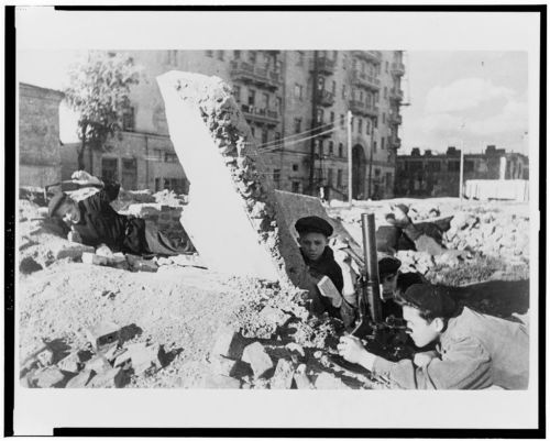 Conscripted boys with a bazooka (Moscow, 1943).