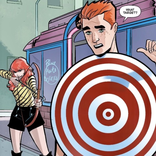 Who knew Arrow Cheryl was comics-canon? Link to my Red Arrow video: https://youtu.be/wBUK77Z_pPA