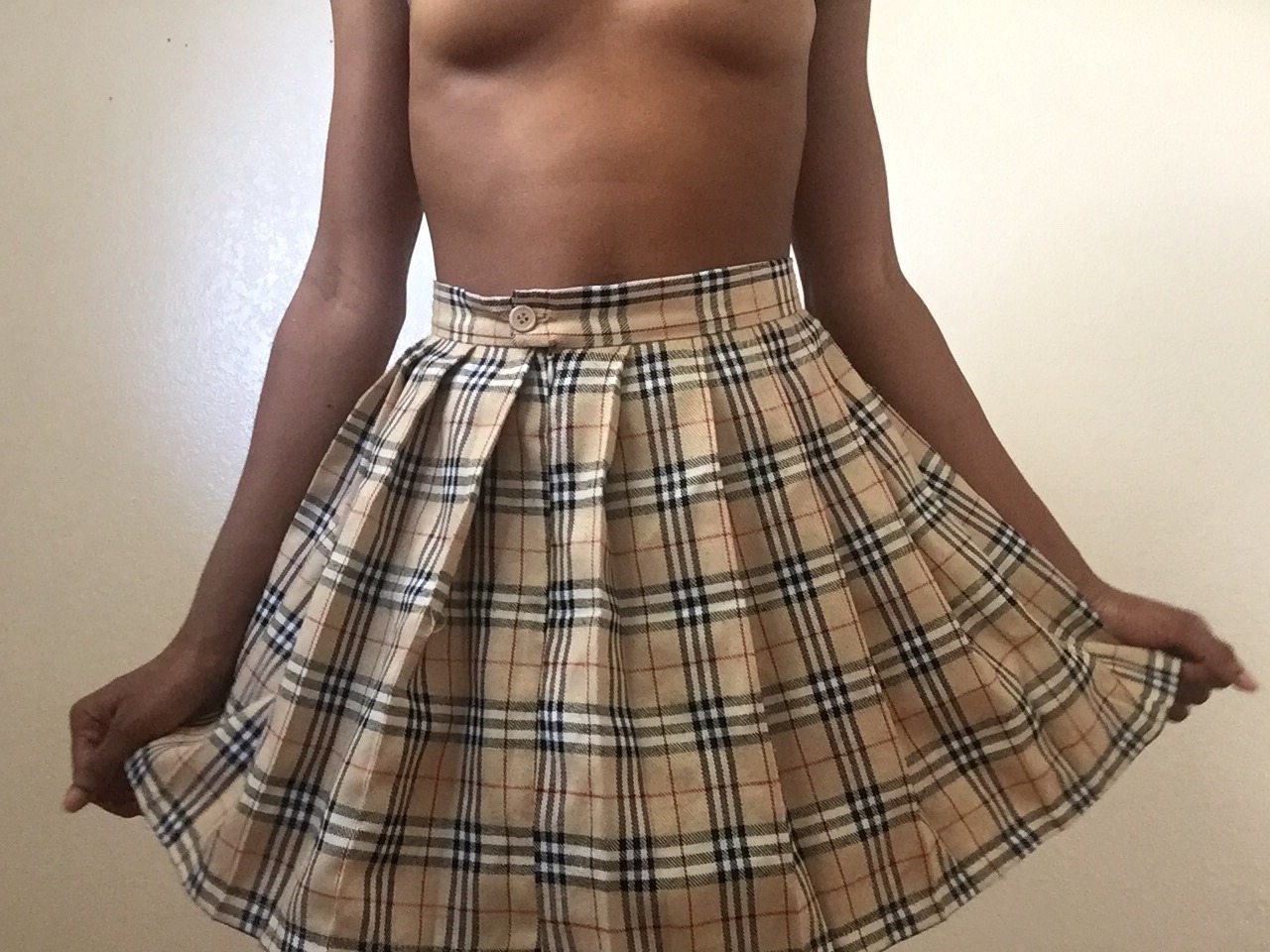 softtitlita:if i show you mine, will you show me yours?  - don’t remove my caption|no