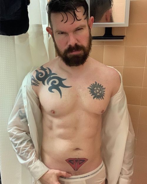 gaycomicgeek: That time last year when I try to do my wet tighty whitie underwear model pictures. ww