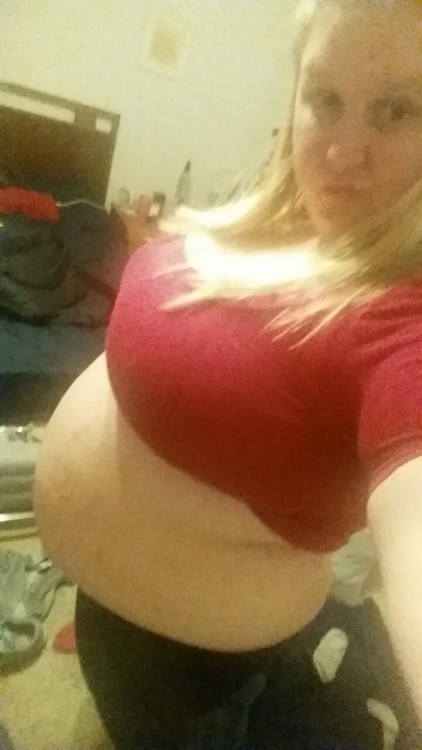 sexyxchubs:  I’m back and bigger than ever! Do you guys remember this shirt? I seem to remember it being a little bigger a few months ago. It can’t be that I’m 298, 2 pounds away from the big 300. This weekend I’ll be binging nonstop to get there.