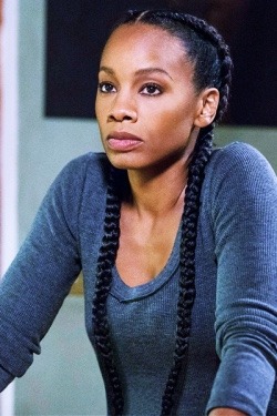 blackbrucewayne718:Wow! Actress Anika Noni Rose (aka Jukebox from the show Power) is a goddess!!!