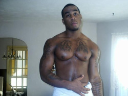 jusgotreal:  dominicanblackboy:  Damn yo