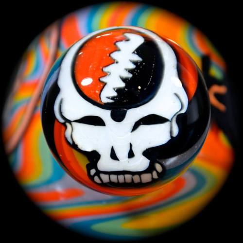 headyhunter:  “Deadicated: The Other One”By Jason Lee and Jerry Kelly 201412.5” tall, push bowl bubbler.All murrini by Jerry, fully worked by Leebo.This piece will be available at the Sep. 19-20 GooseFire Gallery MilLee   ■■ Tumblr 