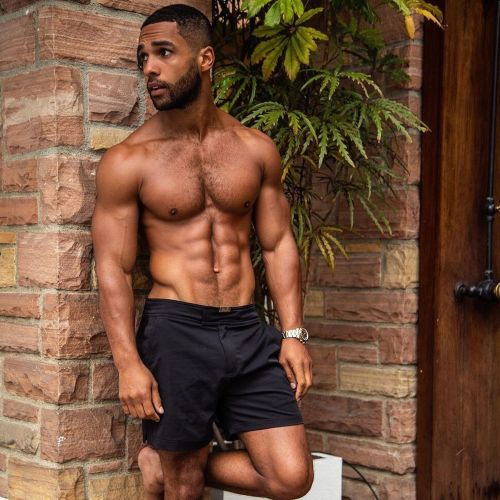 lucien laviscount