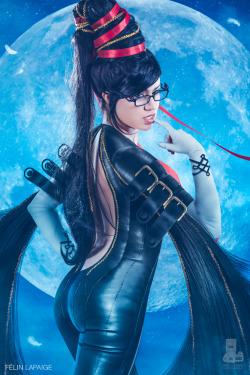 hotcosplaychicks:  Bayonetta by truefd Check out http://hotcosplaychicks.tumblr.com for more awesome cosplay