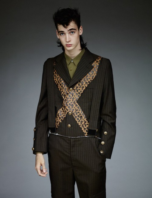 justdropithere:  Corentin Renault by Thomas Whiteside - Wonderland Magazine 
